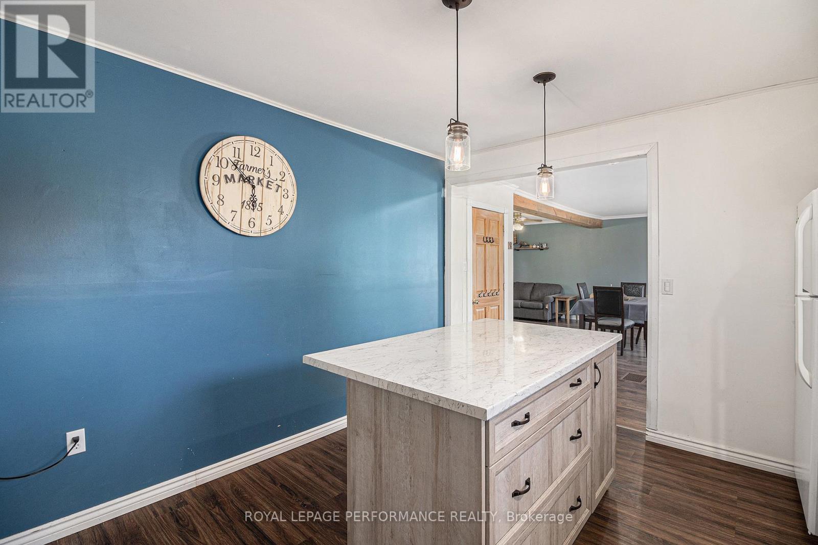 16099 Northfield Road, South Stormont, Ontario  K0C 1R0 - Photo 18 - X12381820