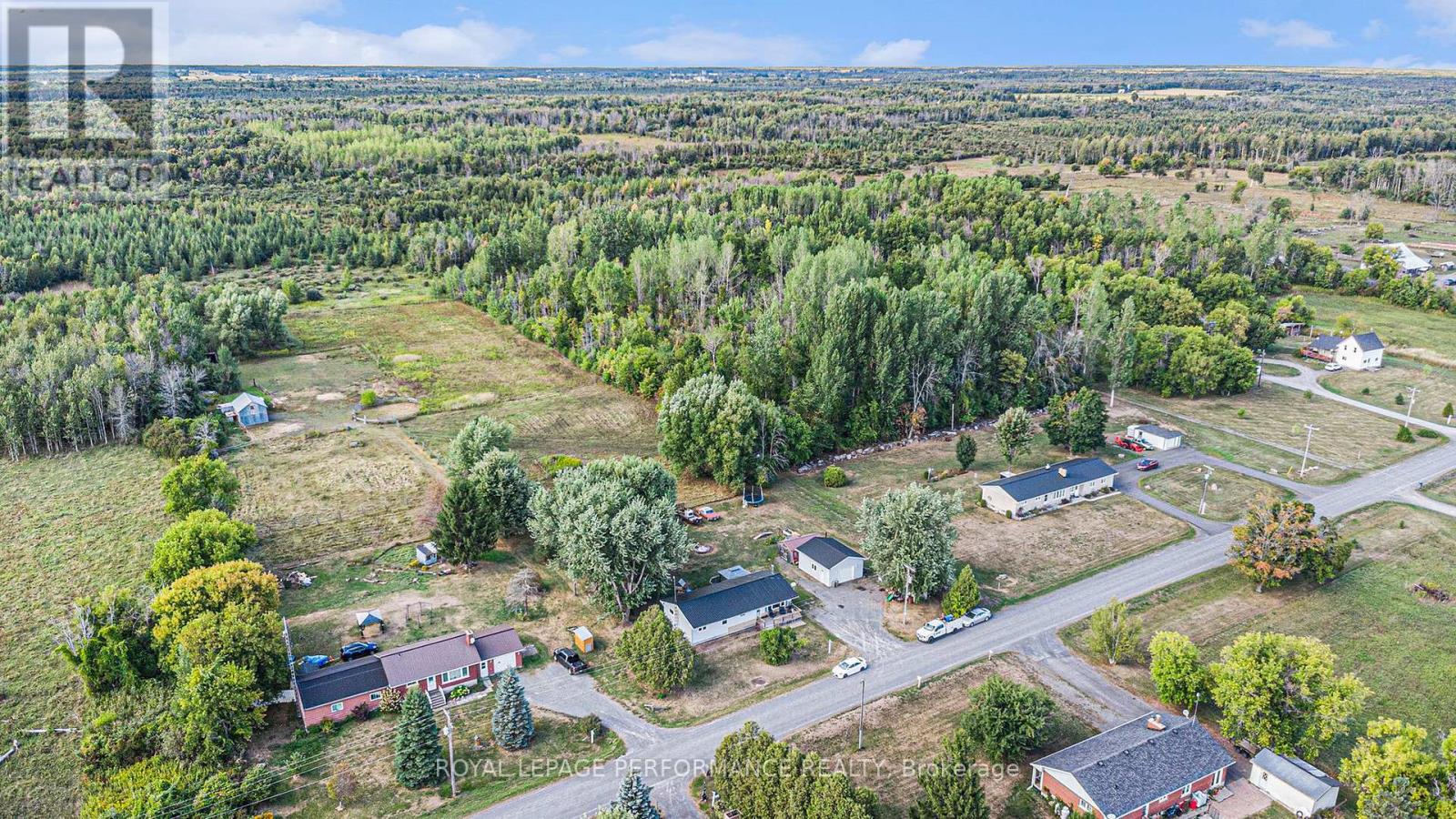 16099 Northfield Road, South Stormont, Ontario  K0C 1R0 - Photo 35 - X12381820