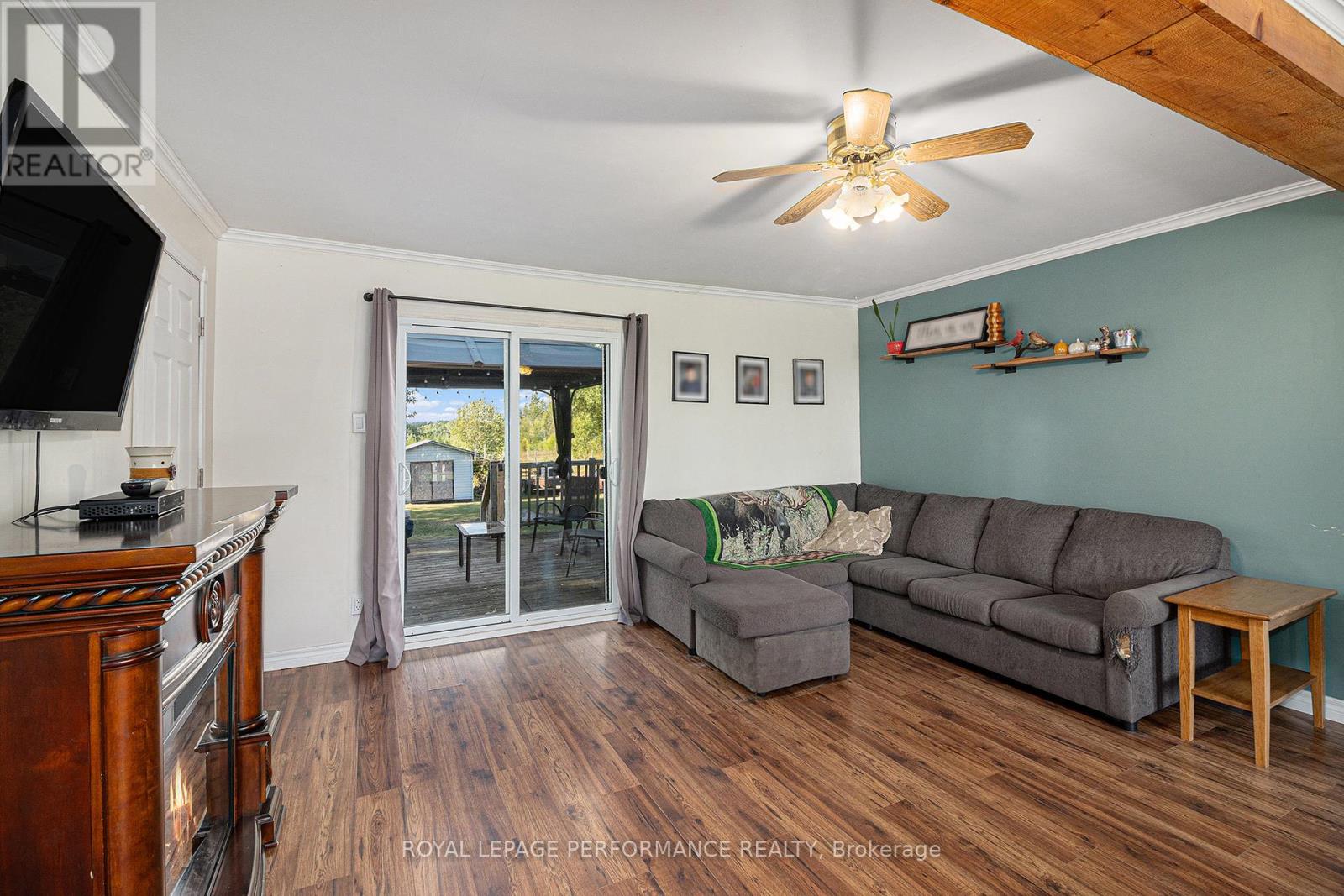 16099 Northfield Road, South Stormont, Ontario  K0C 1R0 - Photo 6 - X12381820