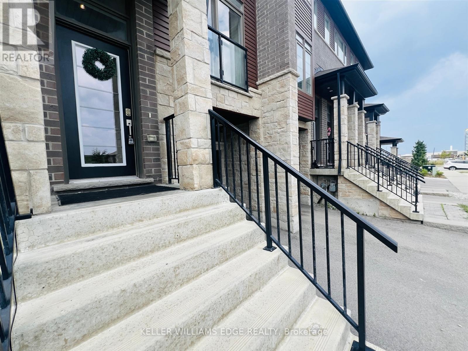 197 - 30 Times Square Boulevard, Hamilton, Ontario  L8J 0L8 - Photo 3 - X12381571