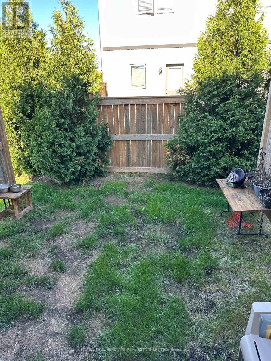51 - 7768 Ascot Circle, Niagara Falls (Ascot), Ontario  L2H 3P9 - Photo 14 - X12381639