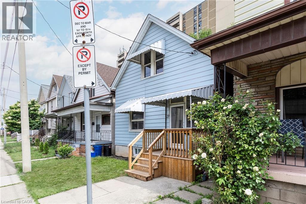Property at 27 HARVEY Street image 2