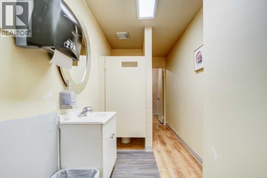 8505 20 Avenue, Coleman, Alberta  T0K 0M0 - Photo 14 - A2239608