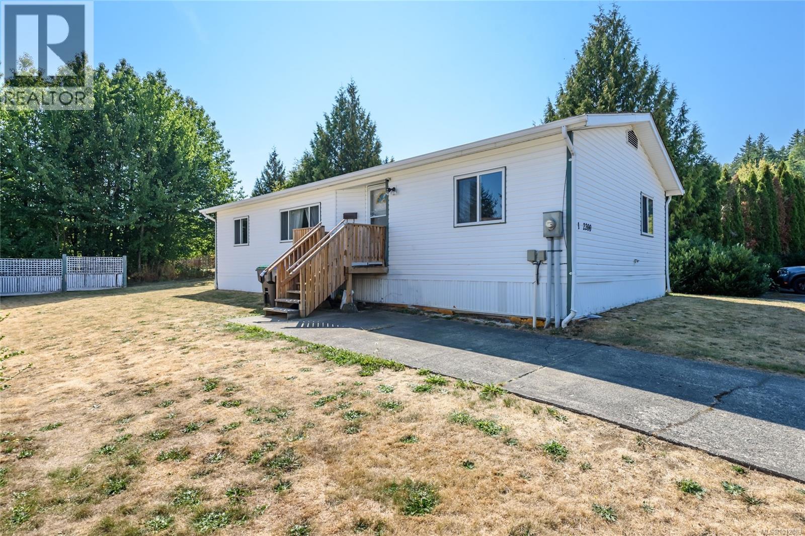 1 2200 Lambert Dr, Courtenay, British Columbia  V9N 9E1 - Photo 1 - 1012883