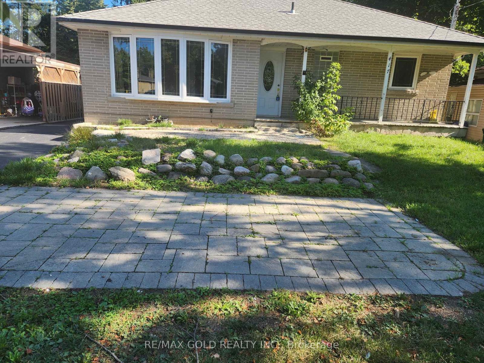 417 Taylor Mills Drive N, Richmond Hill, Ontario  L4C 2V1 - Photo 1 - N12381469