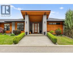 718 Highpointe Drive, kelowna, British Columbia