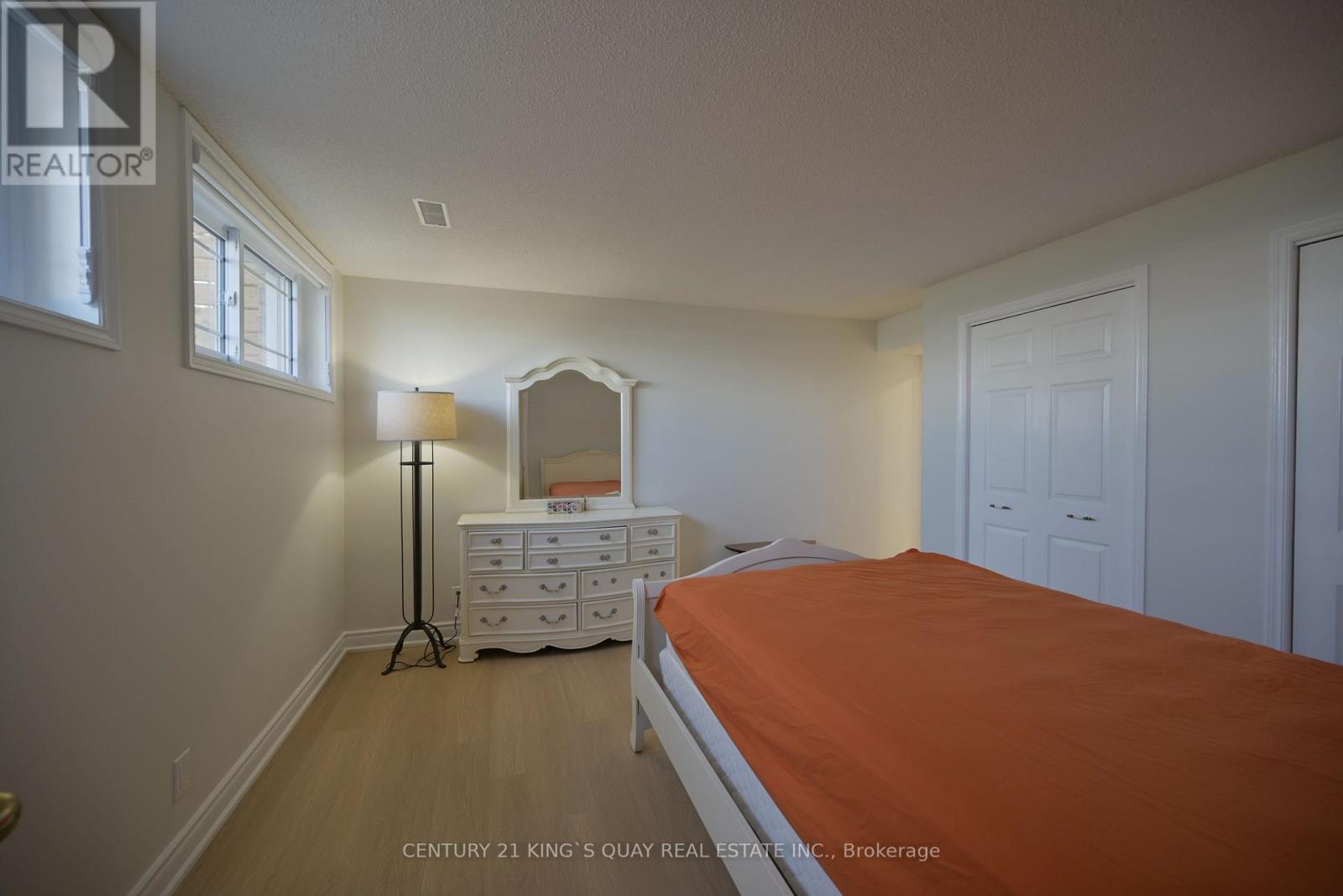 88 Bayshore Drive, Ramara, Ontario  L0K 1B0 - Photo 18 - S12377318