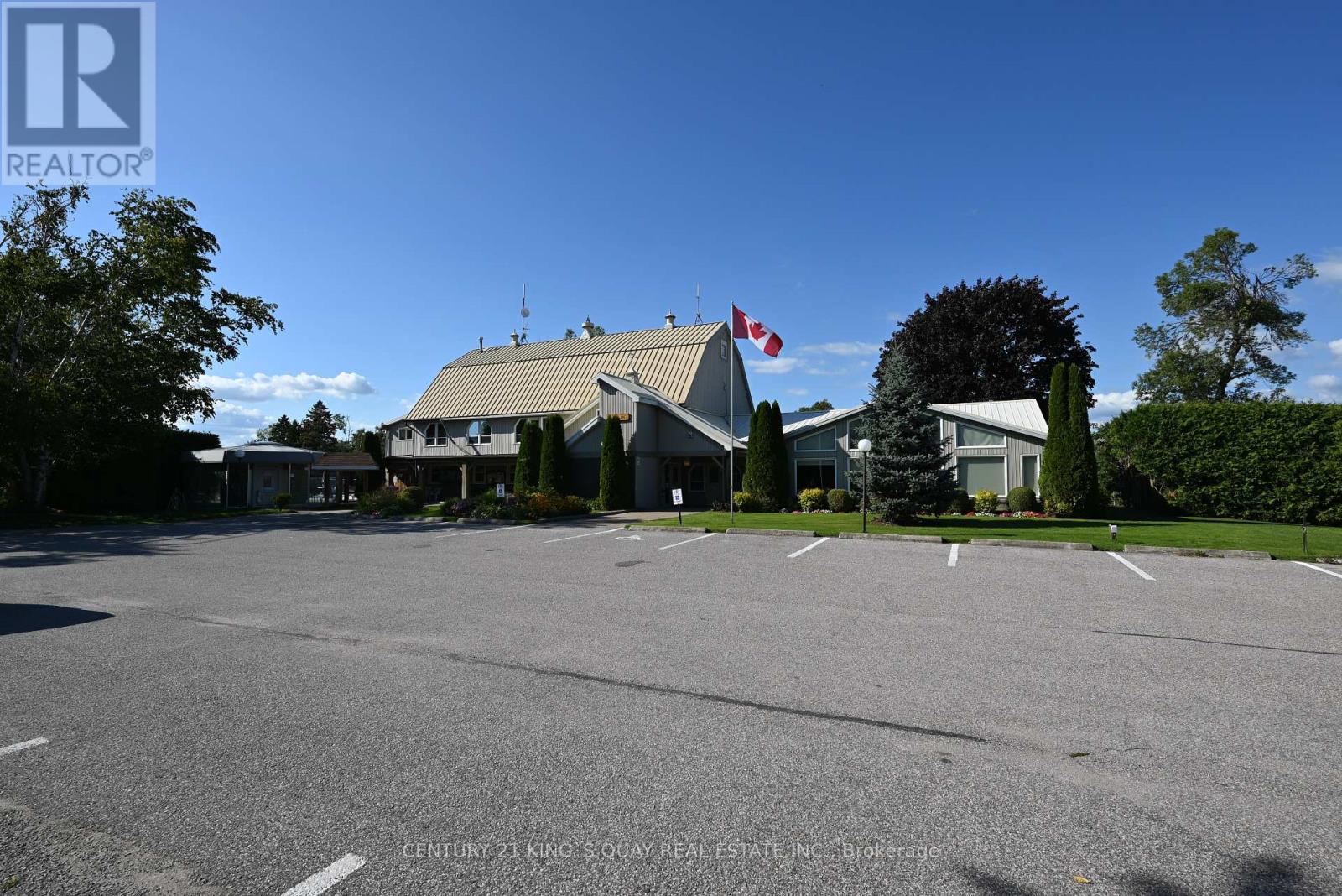 88 Bayshore Drive, Ramara, Ontario  L0K 1B0 - Photo 39 - S12377318