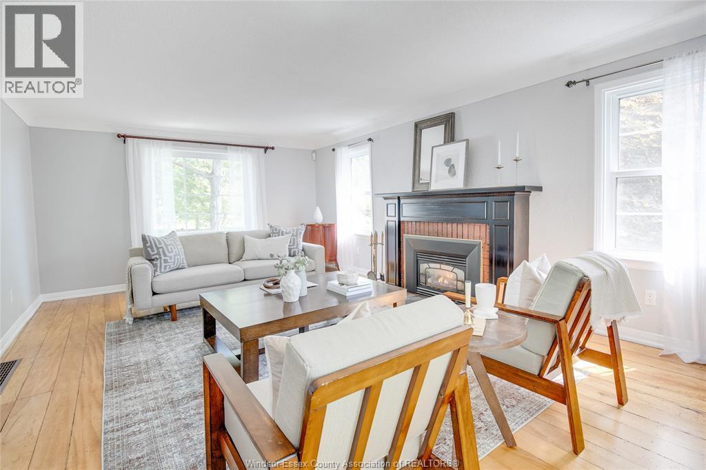6239 Holden Road, Tecumseh, Ontario  N0R 1L0 - Photo 8 - 25022421