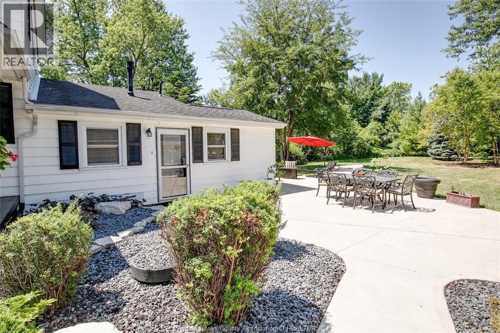 6239 Holden Road, Tecumseh, Ontario  N0R 1L0 - Photo 28 - 25022421