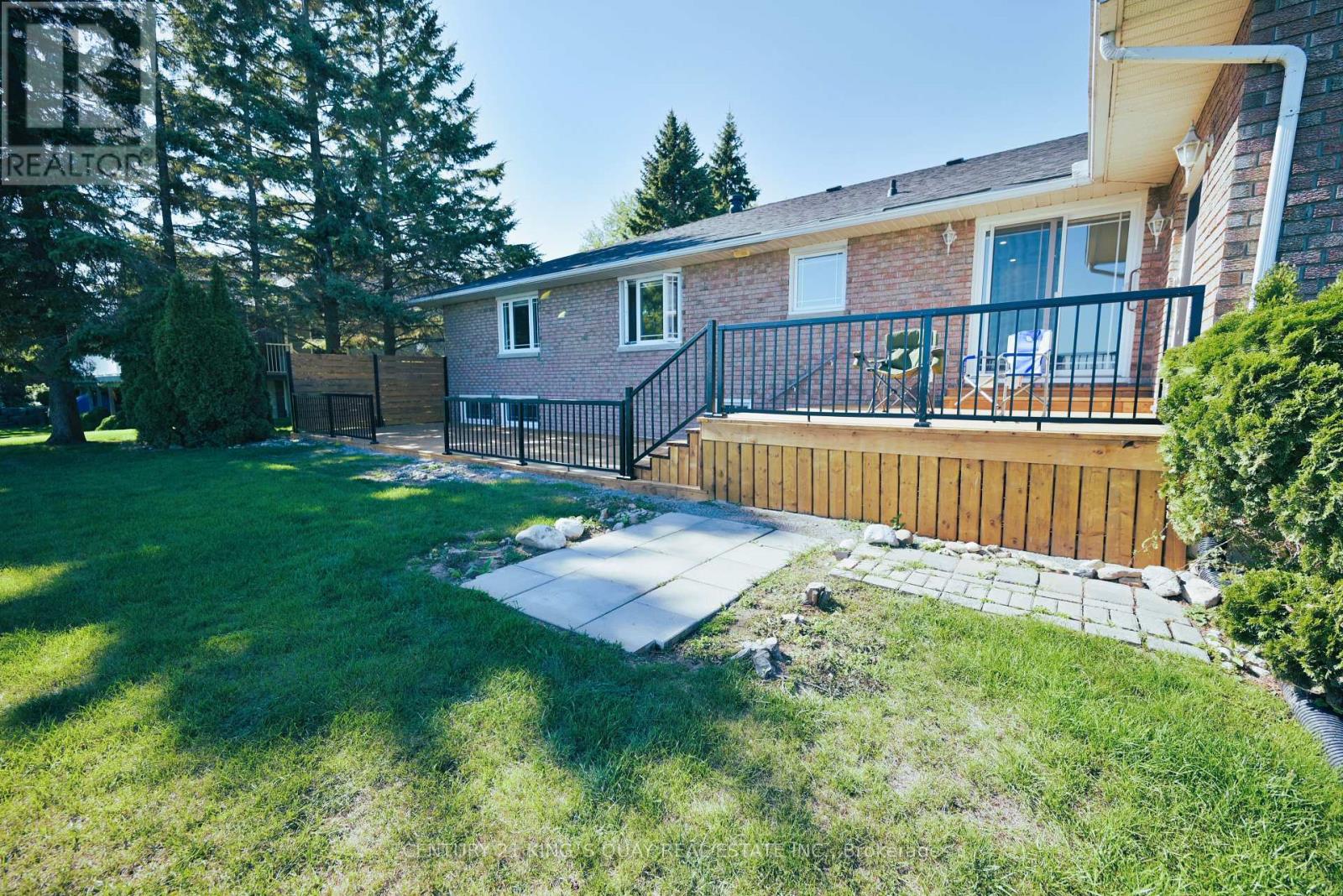 88 Bayshore Drive, Ramara, Ontario  L0K 1B0 - Photo 29 - S12377318