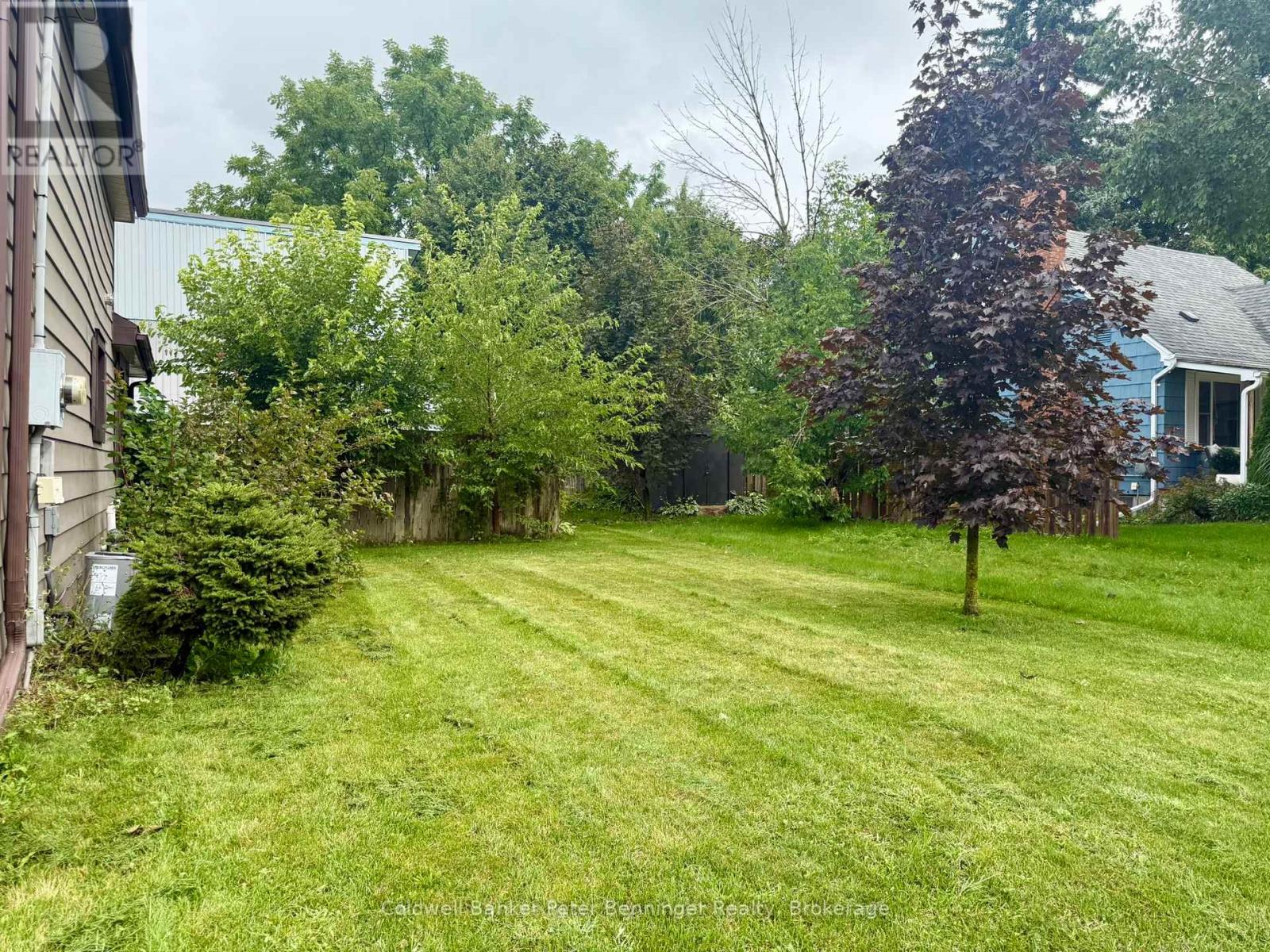 582 9th Street, Hanover, Ontario  N4N 1M6 - Photo 20 - X12381873