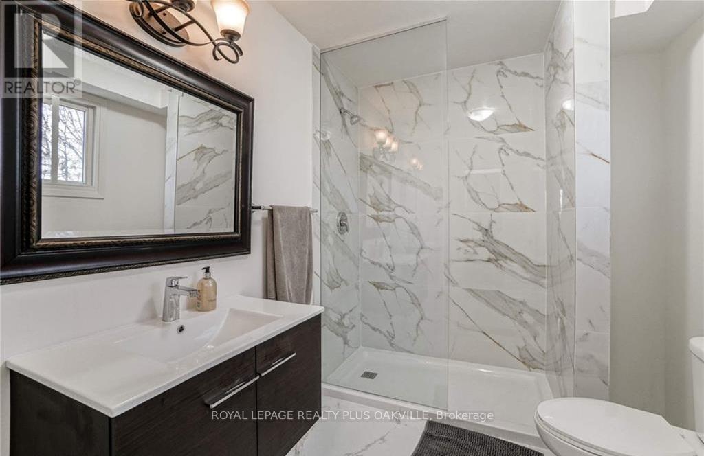 564 Lyons Lane, Oakville, Ontario  L6J 2Y1 - Photo 20 - W12370151