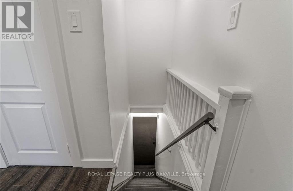 564 Lyons Lane, Oakville, Ontario  L6J 2Y1 - Photo 31 - W12370151