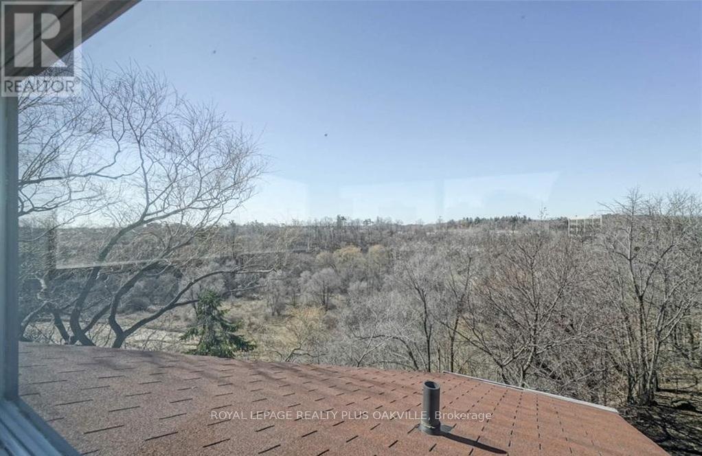 564 Lyons Lane, Oakville, Ontario  L6J 2Y1 - Photo 35 - W12370151