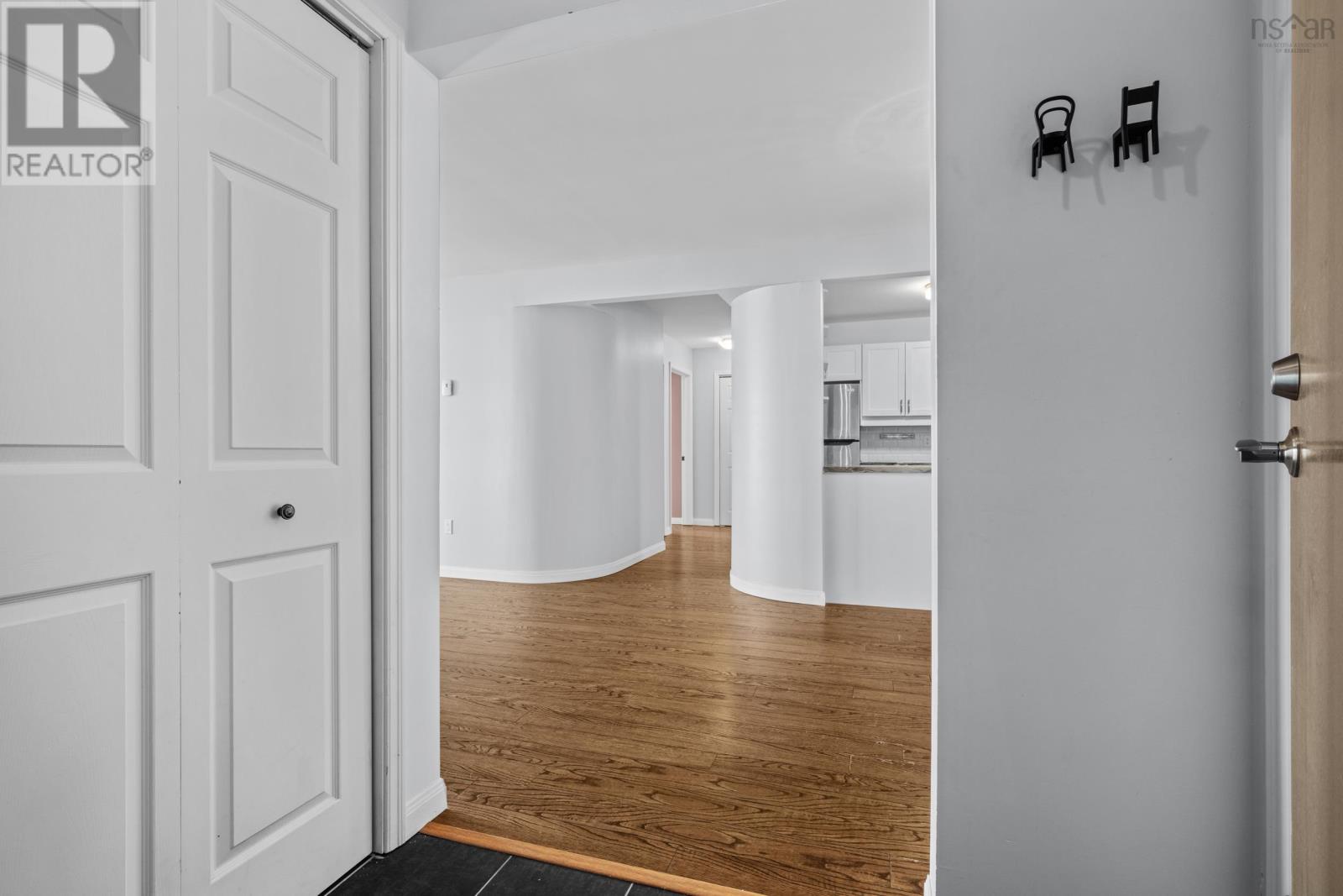 Property at 421 96 Moirs Mill Road image 3