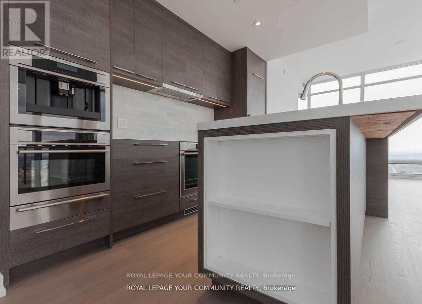 5016 - 488 University Avenue, Toronto, Ontario  M6G 0C1 - Photo 10 - C12381792