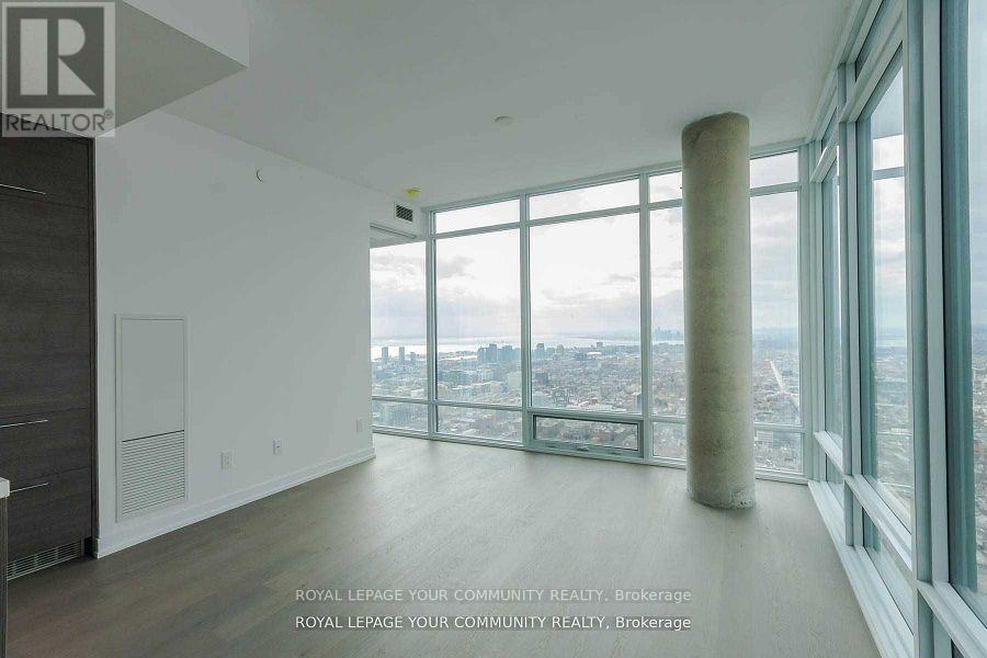 5016 - 488 University Avenue, Toronto, Ontario  M6G 0C1 - Photo 13 - C12381792
