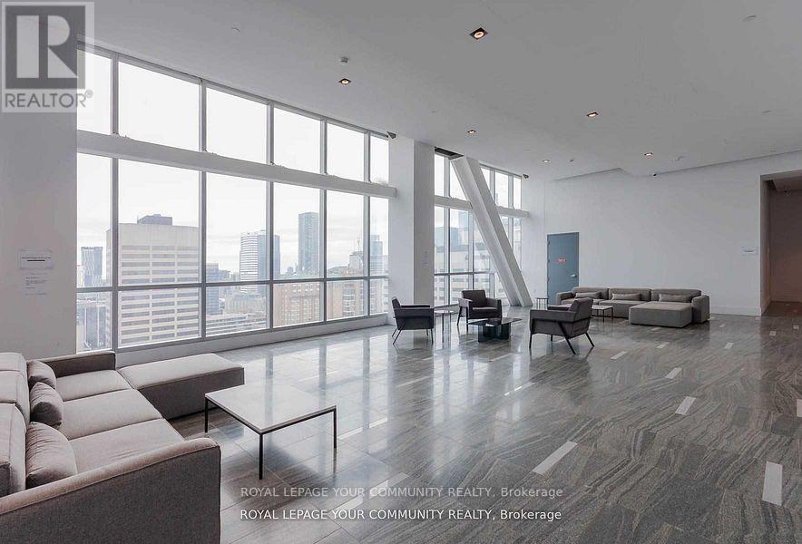 5016 - 488 University Avenue, Toronto, Ontario  M6G 0C1 - Photo 4 - C12381792