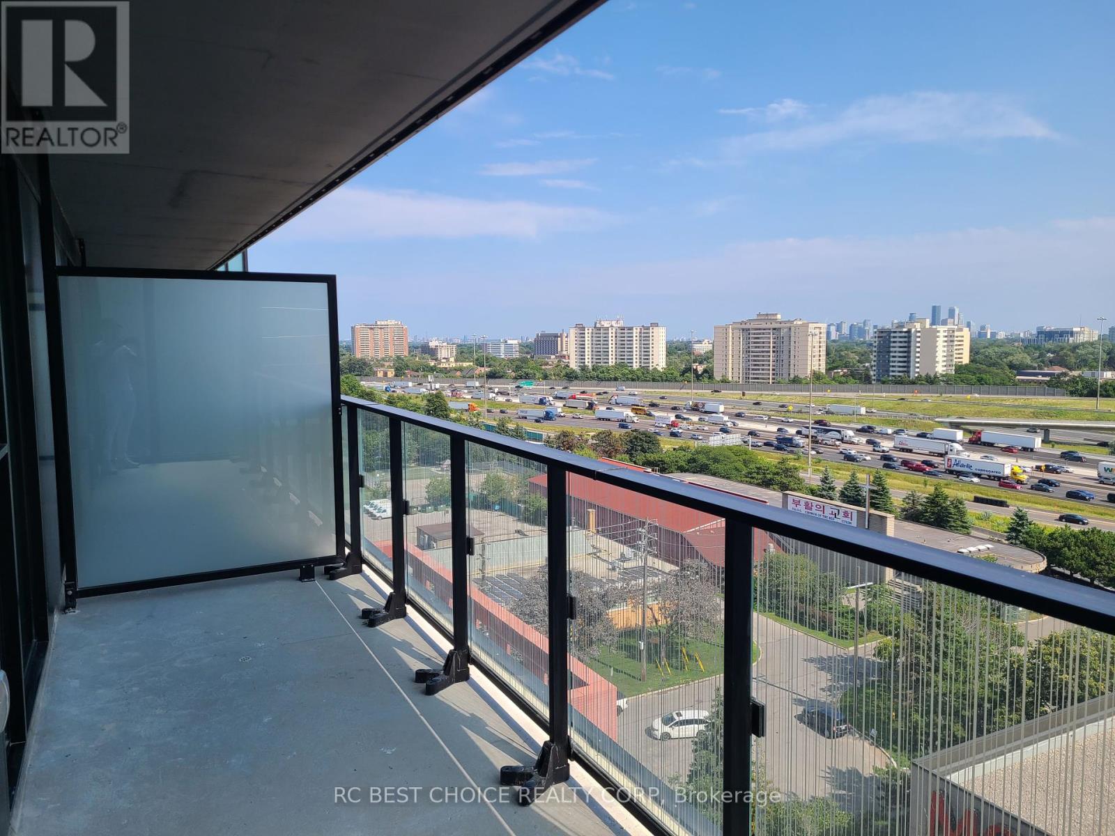 1109 - 8 Tippett Rd Road, Toronto, Ontario  M3H 0E7 - Photo 16 - C12381826