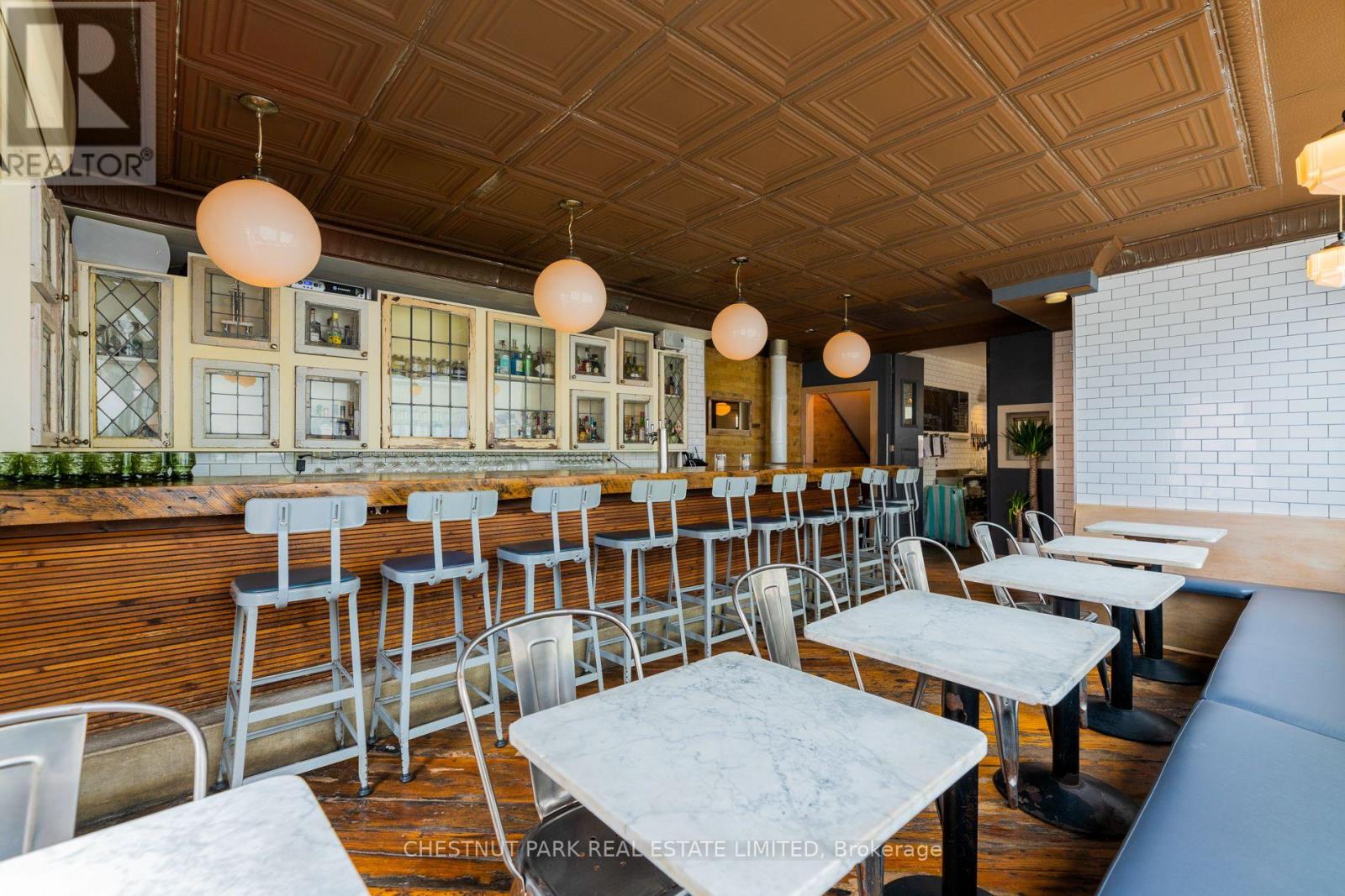 923 Dundas Street W, Toronto (Trinity-Bellwoods), Ontario  M6J 2R5 - Photo 3 - C12381850