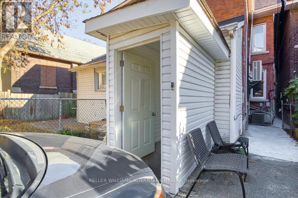 218 Broadview Avenue, Toronto (South Riverdale), Ontario  M4M 2G5 - Photo 26 - E12381690