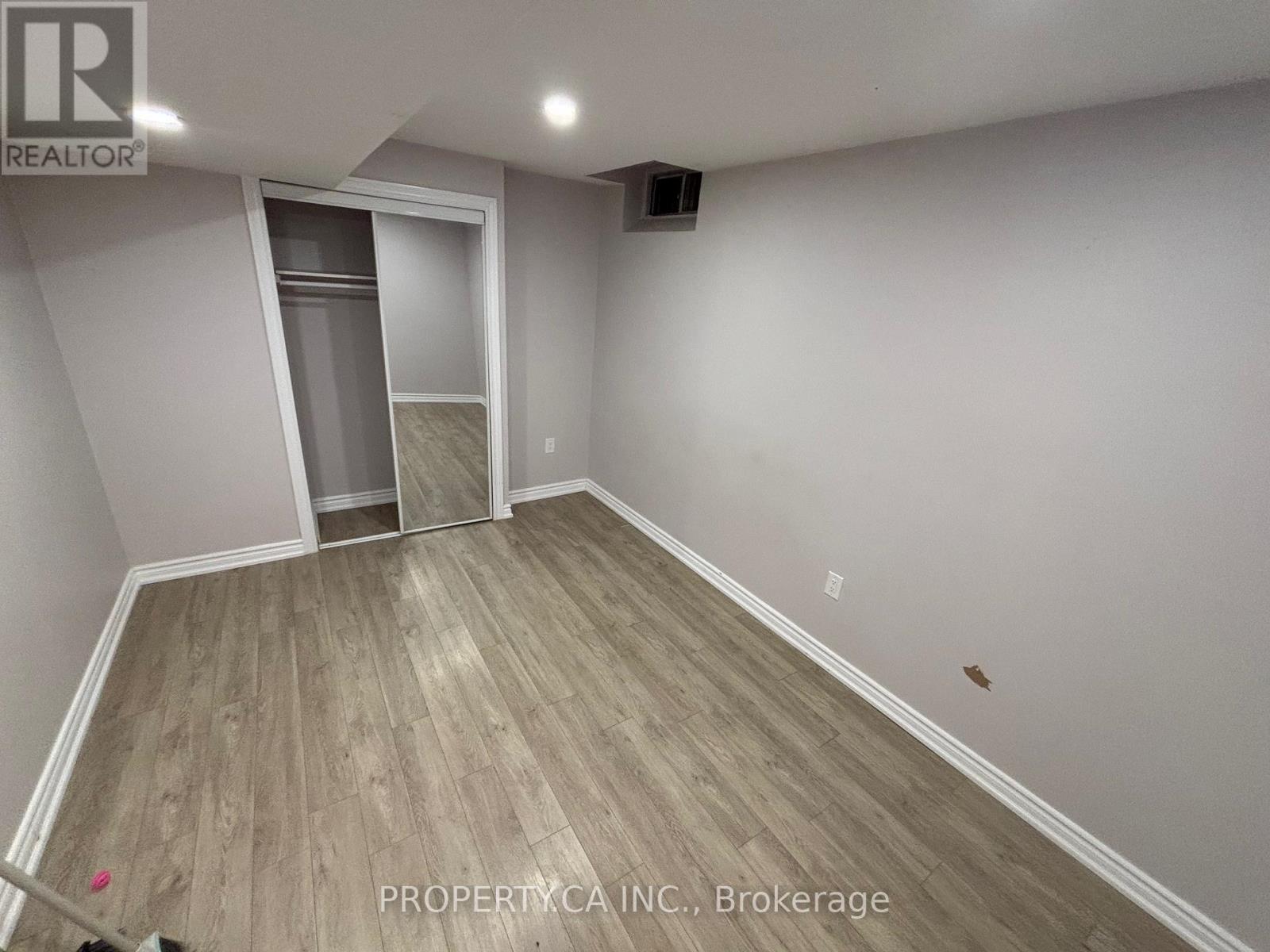 Basement Room - 992 Ridge Valley Drive, Oshawa, Ontario  L1K 2G3 - Photo 8 - E12381833