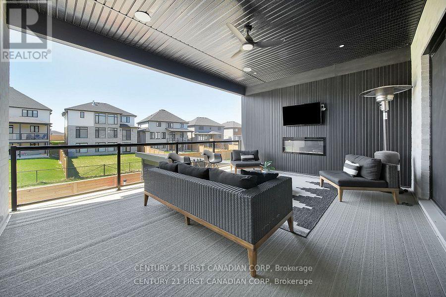 1741 Upper West Avenue, London South (South B), Ontario  N6K 0J2 - Photo 16 - X12381887