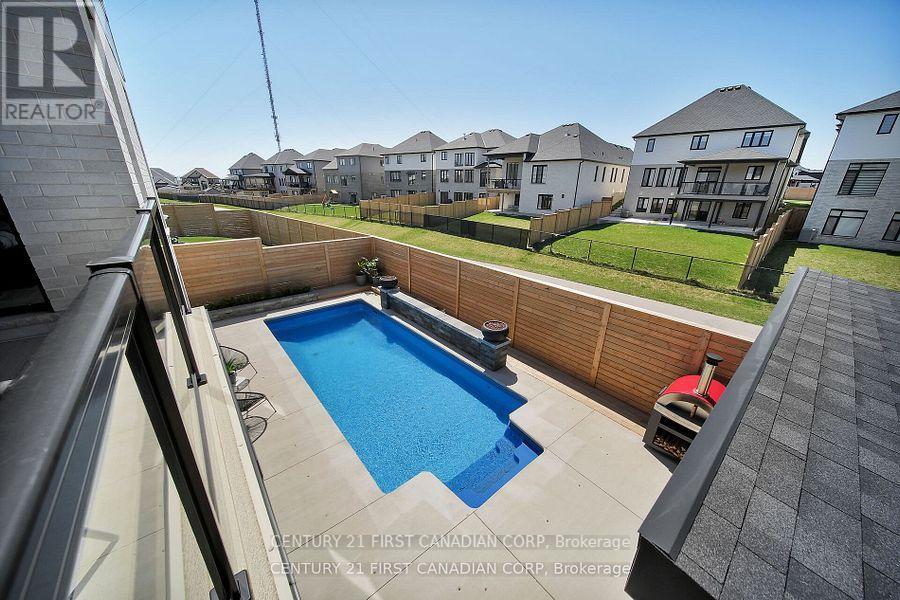 1741 Upper West Avenue, London South (South B), Ontario  N6K 0J2 - Photo 39 - X12381887