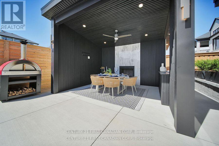 1741 Upper West Avenue, London South (South B), Ontario  N6K 0J2 - Photo 41 - X12381887