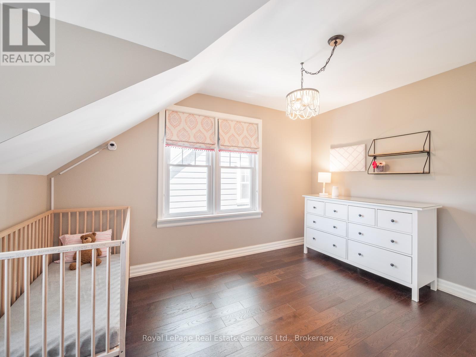247 Allan Street, Oakville, Ontario  L6J 3P2 - Photo 27 - W12380335