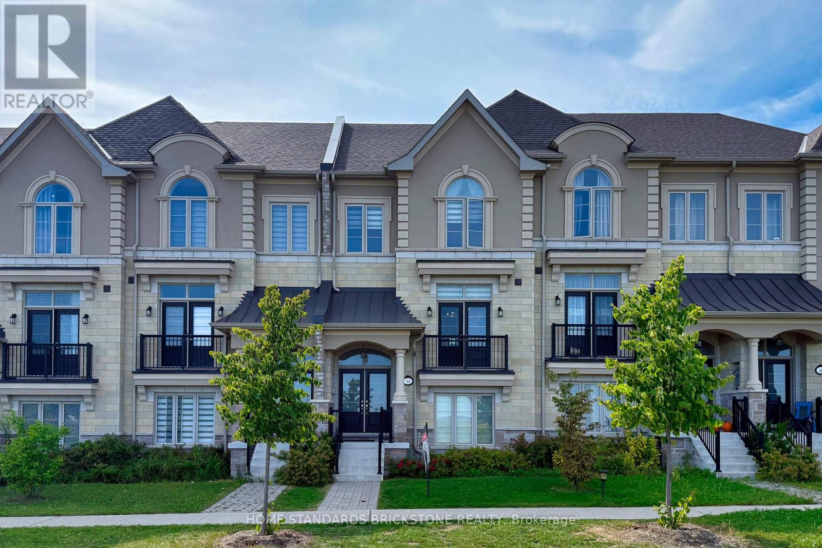 54 Campobello Street, Vaughan, Ontario  L6A 5B3 - Photo 2 - N12381722