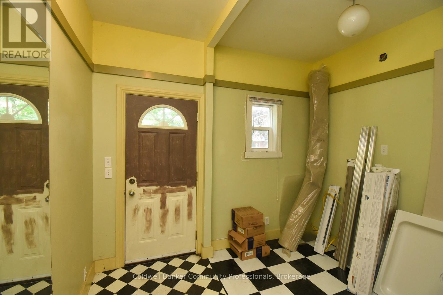 Property at 167 PROSPECT STREET S image 4