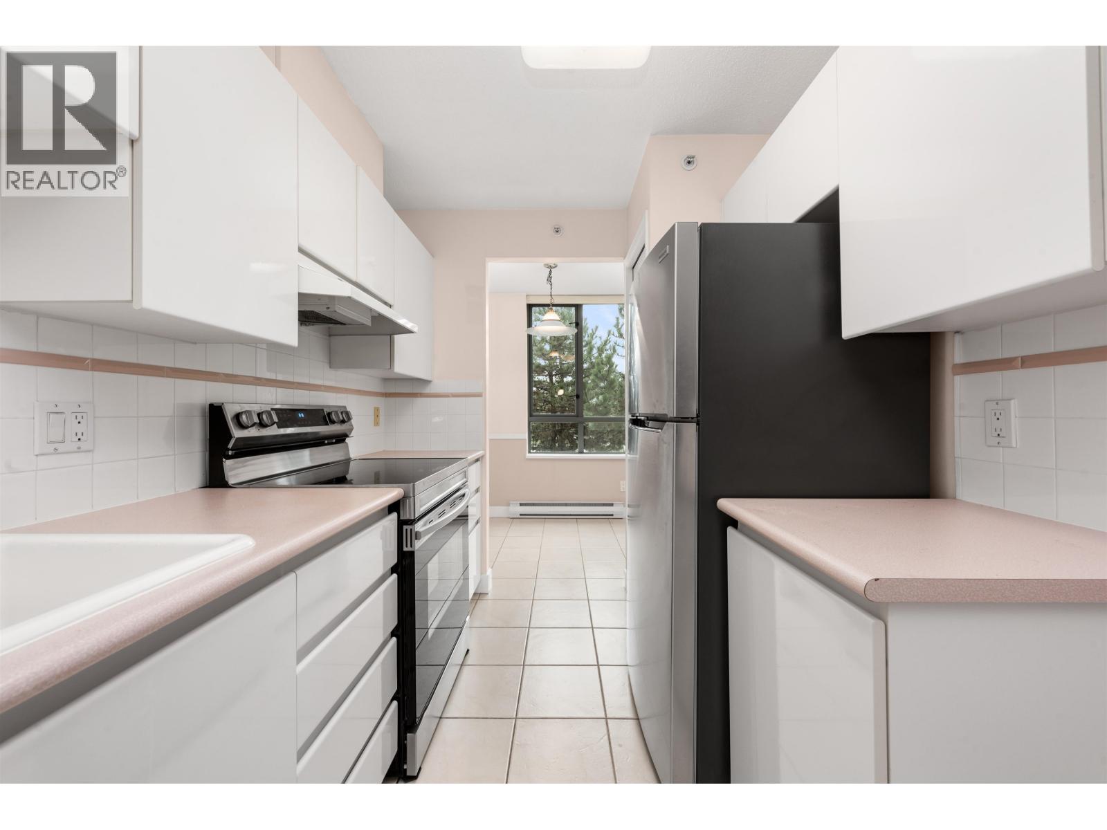 306 6622 Southoaks Crescent, Burnaby, British Columbia  V5E 4K2 - Photo 4 - R3043733