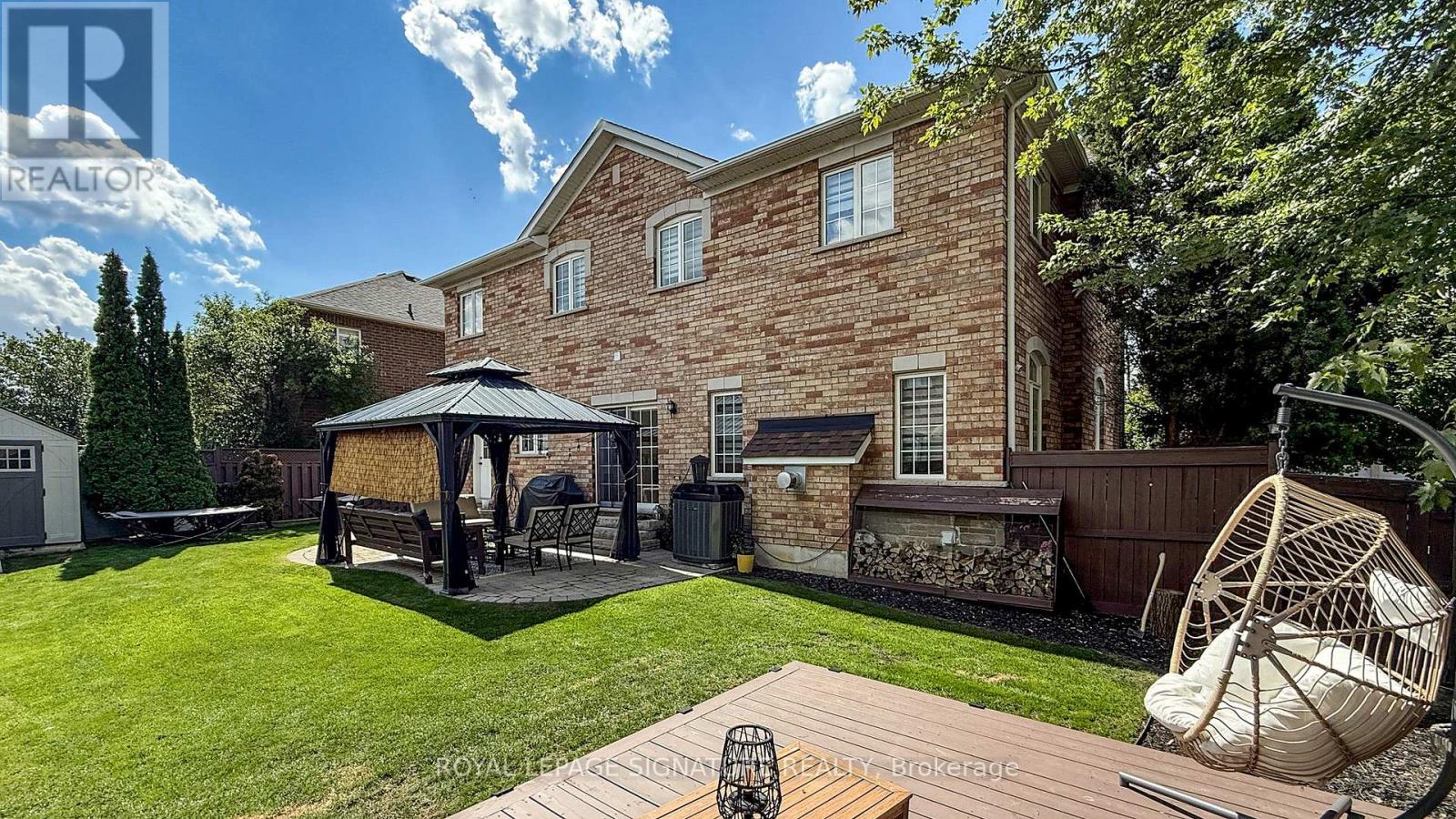 25 Sawston Circle, Brampton, Ontario  L7A 2N7 - Photo 48 - W12380456