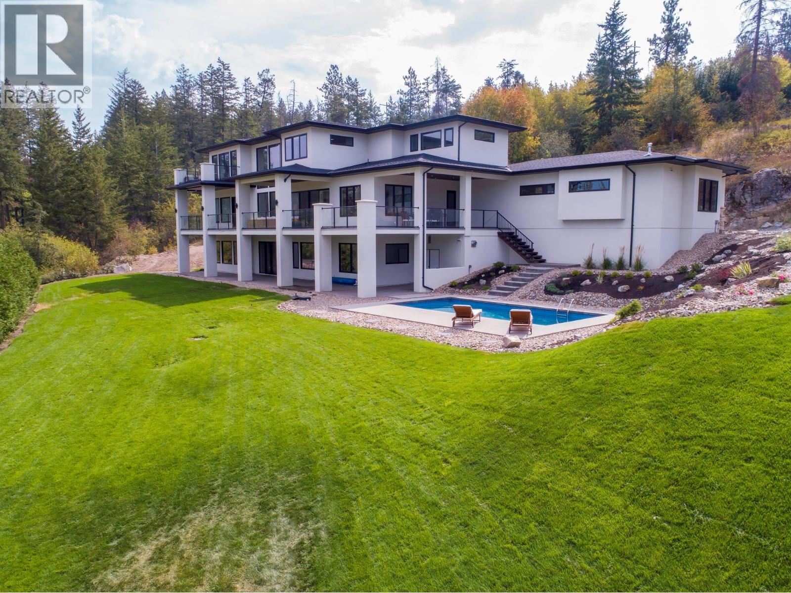 4451 Hayes Road, Kelowna, British Columbia  V1W 5A7 - Photo 3 - 10359592
