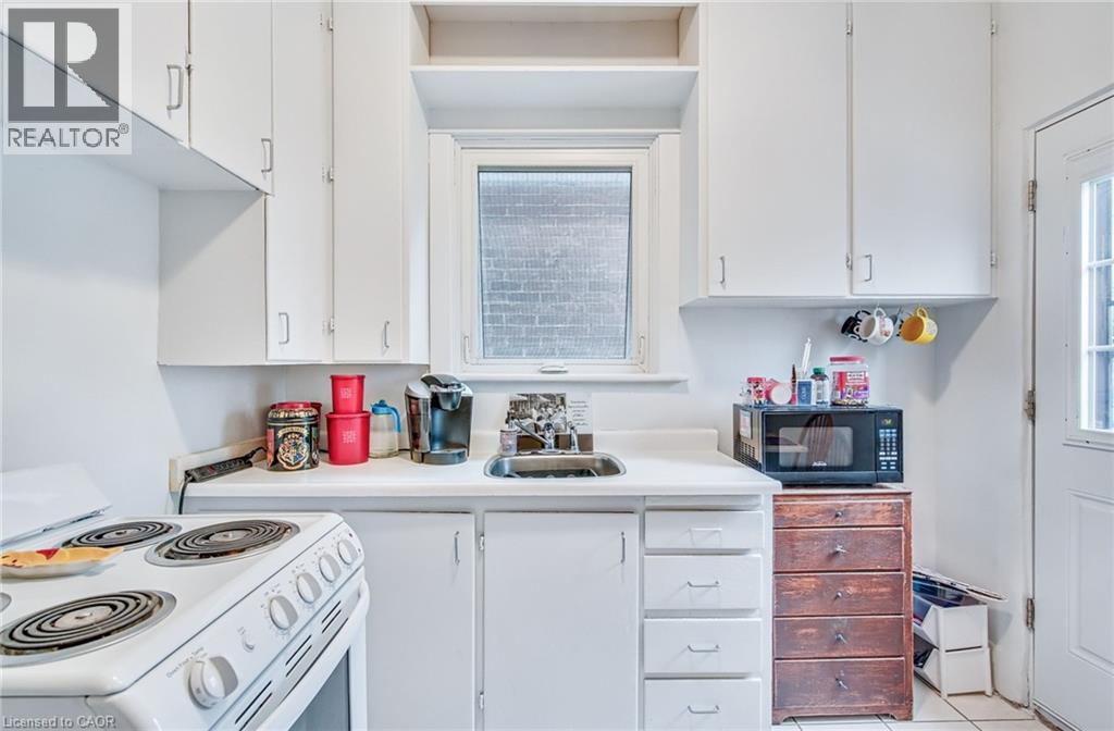 93 East 23rd Street, Hamilton, Ontario  L8V 2W7 - Photo 4 - 40764612