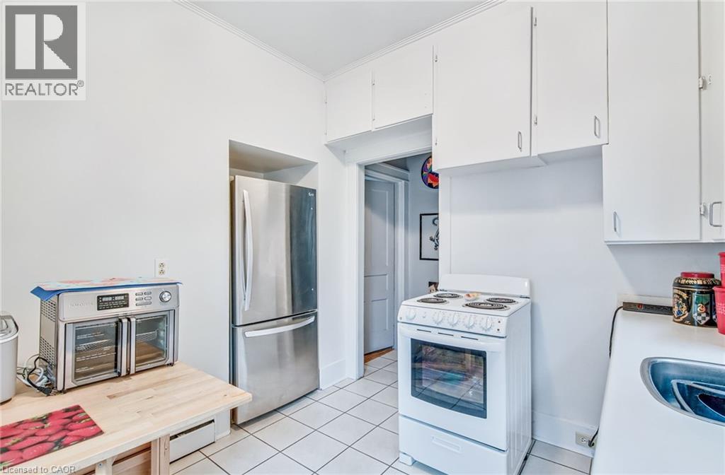 93 East 23rd Street, Hamilton, Ontario  L8V 2W7 - Photo 5 - 40764612