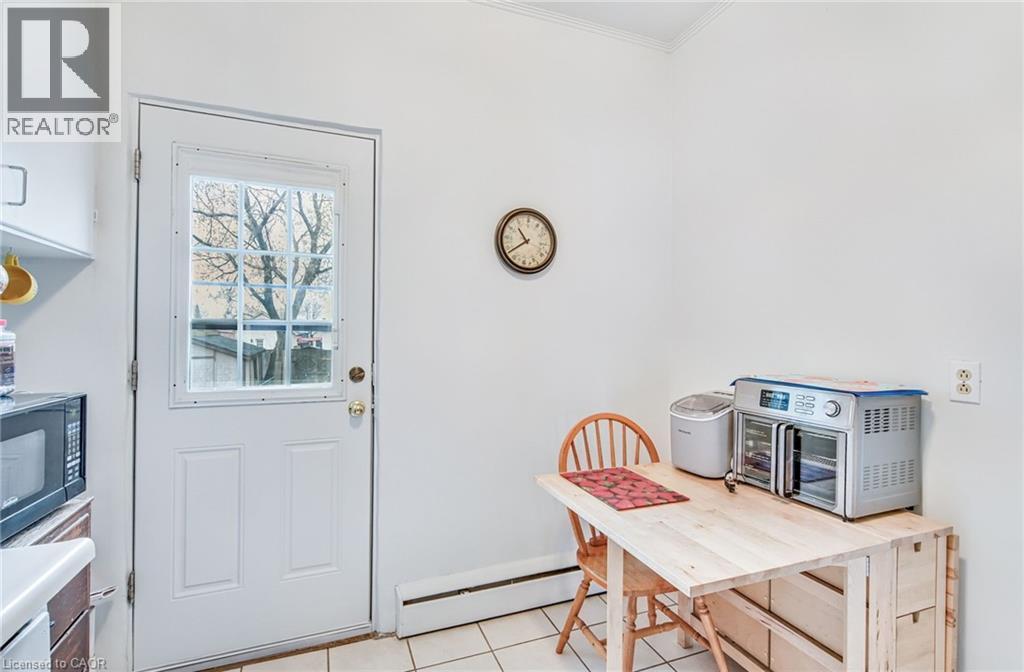 93 East 23rd Street, Hamilton, Ontario  L8V 2W7 - Photo 8 - 40764612