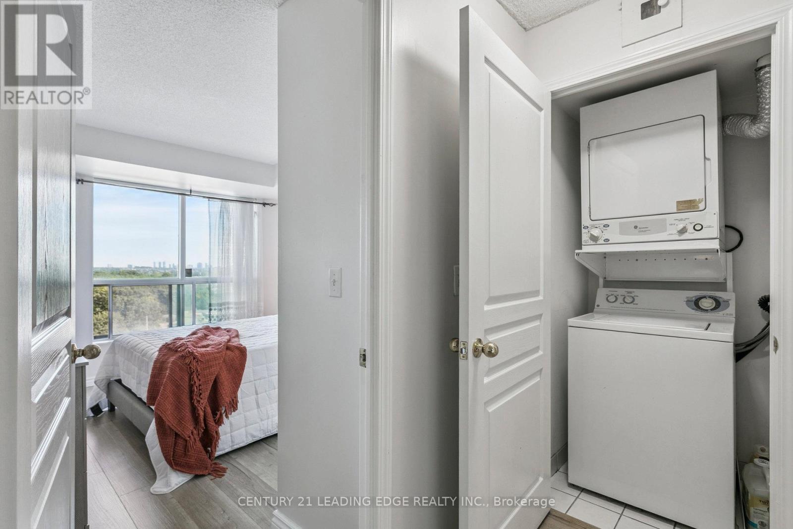1111 - 2545 Erin Centre Boulevard, Mississauga, Ontario  L5M 6Z9 - Photo 21 - W12381678