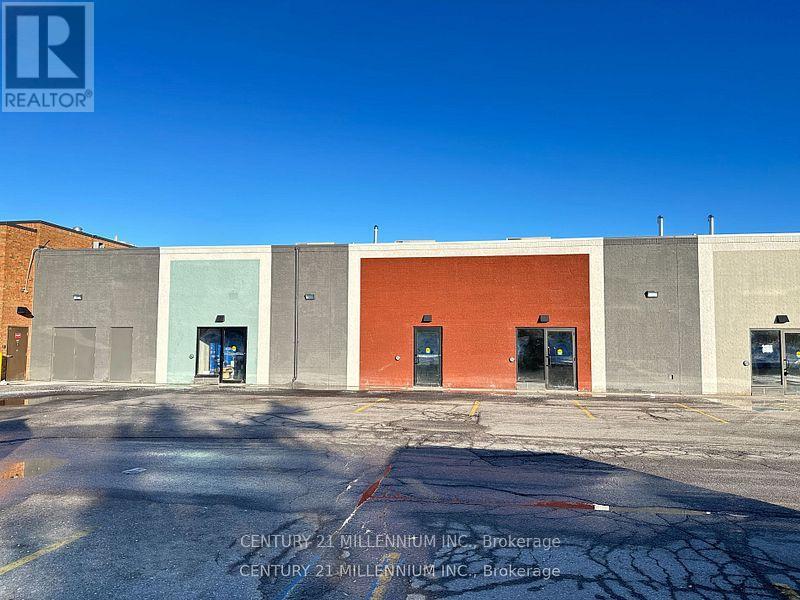 R115 - 150 First Street, Orangeville, Ontario  L9W 3T7 - Photo 1 - W12381797
