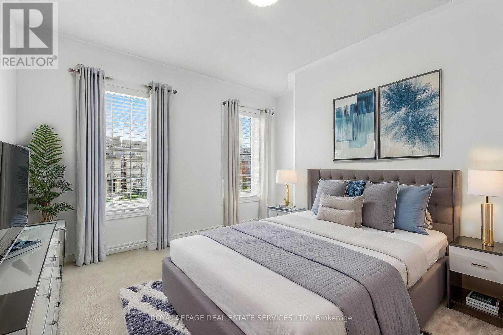 3349 Eglinton Avenue W, Mississauga, Ontario  L5M 7W8 - Photo 28 - W12381803
