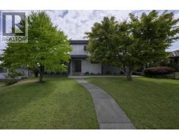 818 MASSEY STREET, New Westminster, British Columbia