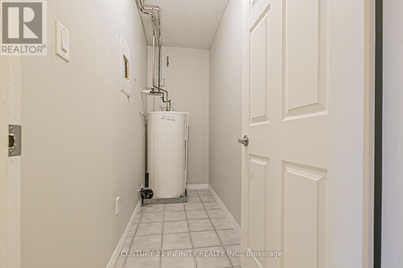 306 - 80 Athol Street E, Oshawa, Ontario  L1H 8B7 - Photo 18 - E12381144