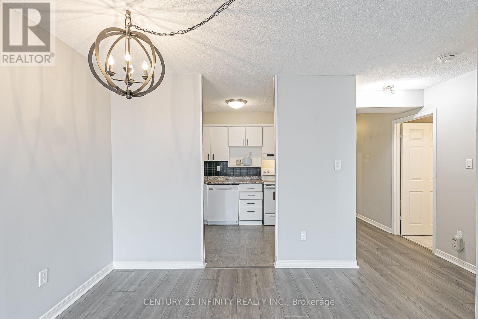 306 - 80 Athol Street E, Oshawa, Ontario  L1H 8B7 - Photo 6 - E12381144