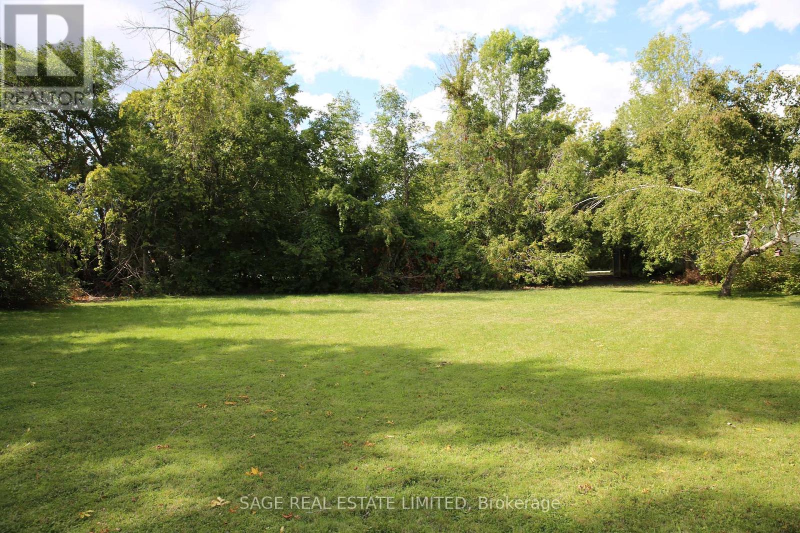 35 North Water Street, Kawartha Lakes, Ontario  K0M 1K0 - Photo 6 - X12381705