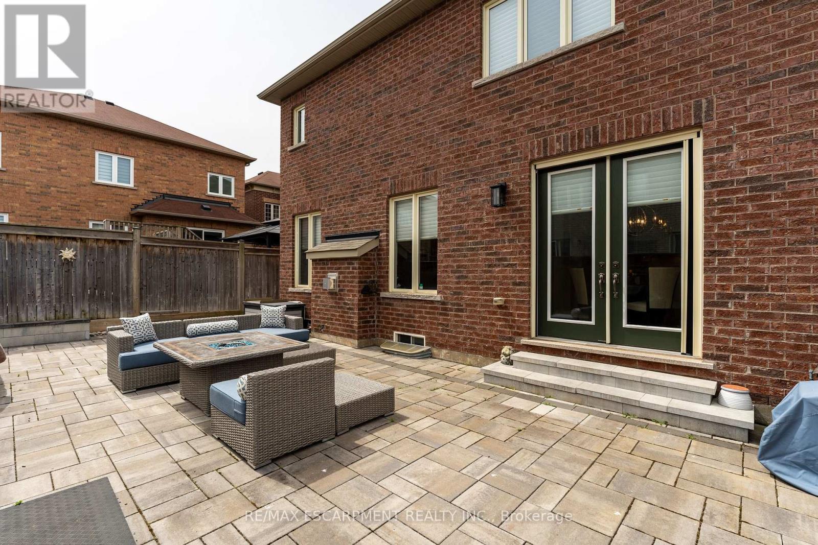 129 Fingland Crescent, Hamilton, Ontario  L8B 0S7 - Photo 40 - X12381737