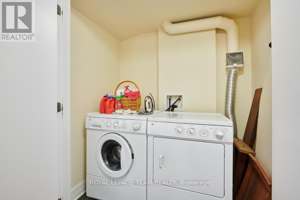 7 - 775 Richmond Road N, Ottawa, Ontario  K2A 0G7 - Photo 12 - X12381900