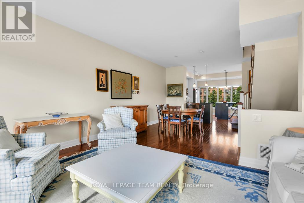 7 - 775 Richmond Road N, Ottawa, Ontario  K2A 0G7 - Photo 15 - X12381900