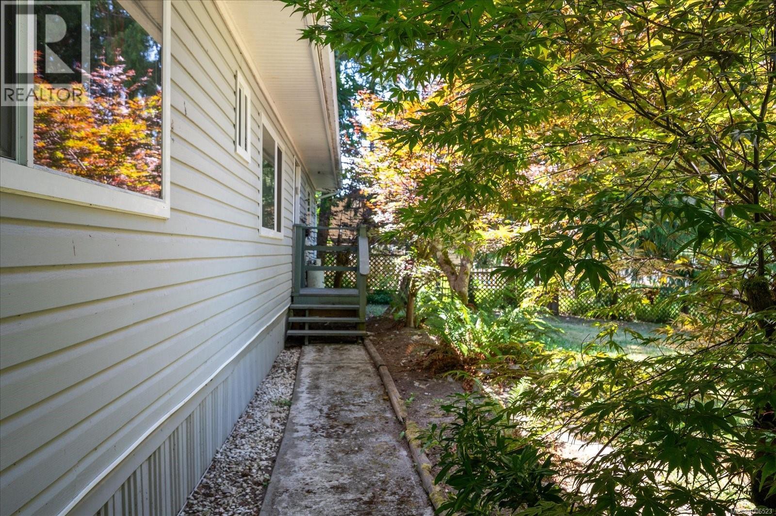 4858 Homestead Way, Ladysmith, British Columbia  V9G 1H1 - Photo 9 - 1006523